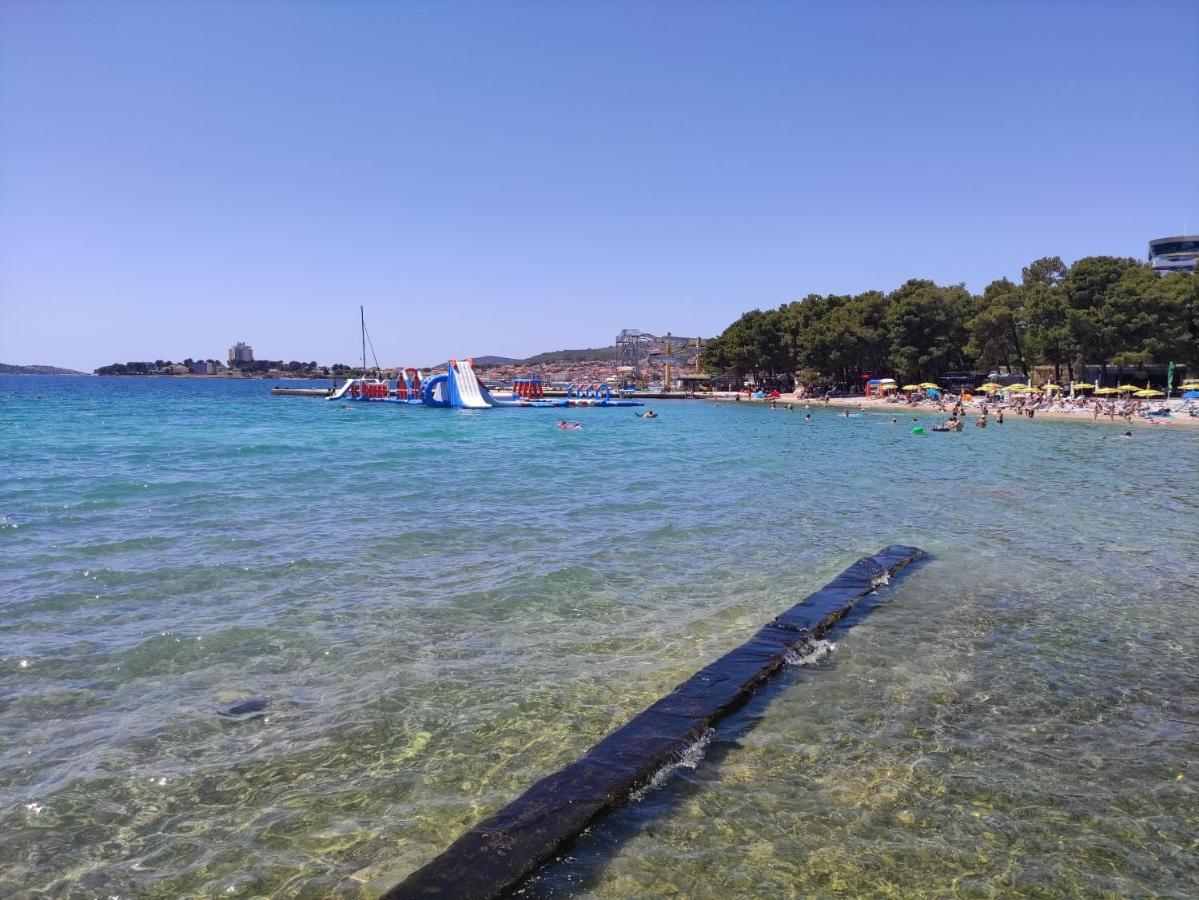K9 Mobile Home Sunset Vodice Exterior foto