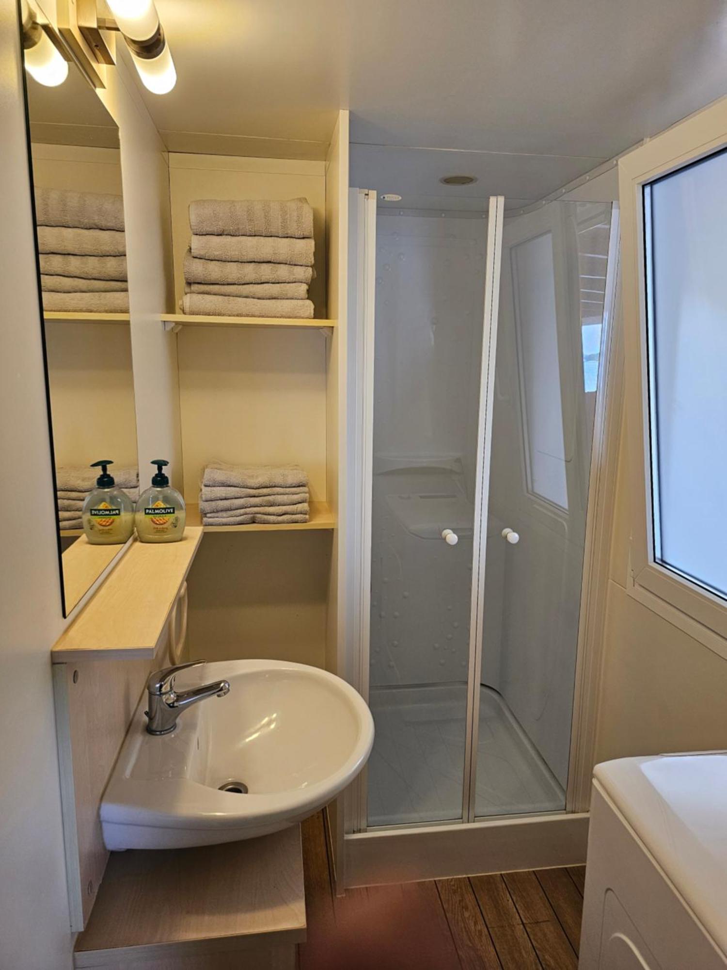 K9 Mobile Home Sunset Vodice Exterior foto